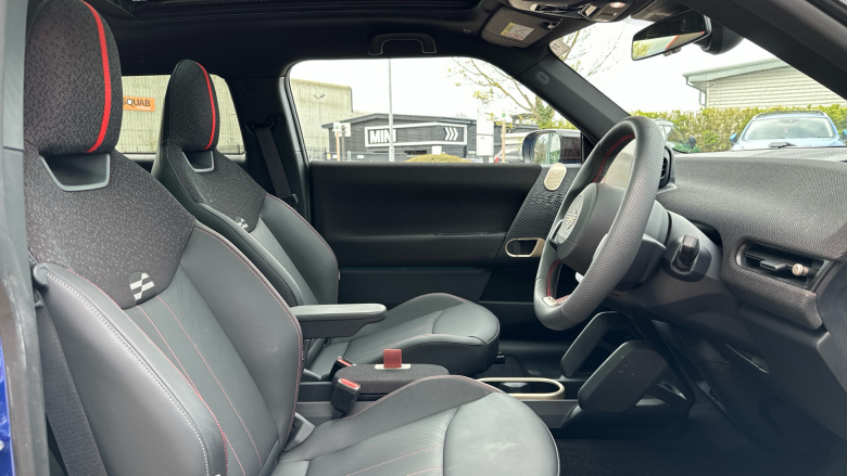 MINI Cooper 135kW E Sport [Level 2] 41kWh 3dr Auto Electric Hatchback